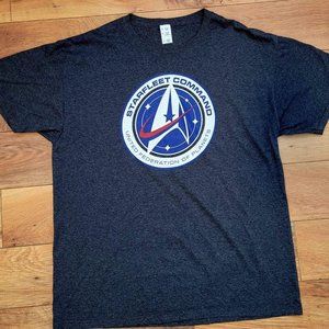 Star Trek Starfleet Command shirt. Size L. Poly/cotton blend.